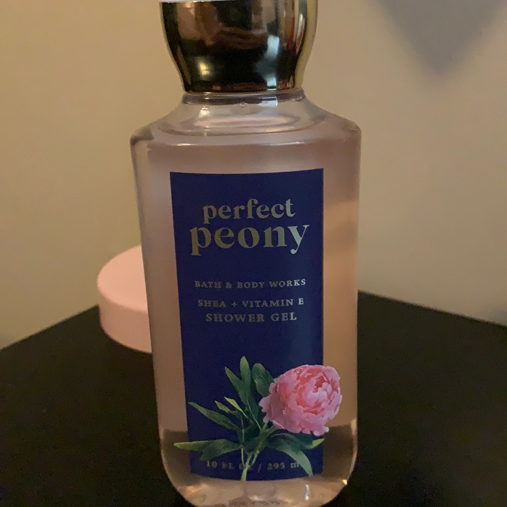 Shower gel